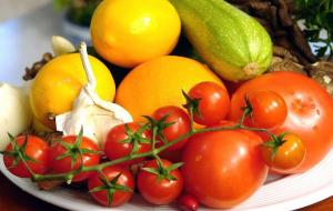 رنگ میوه و سبزیجات و ارتباط آ‌ن با سلامتی